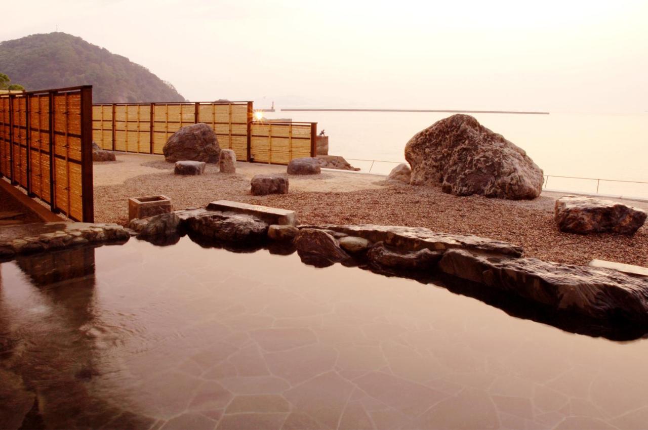 Hotel シーパの湯 Seapa No Yu à Matsuyama  Extérieur photo